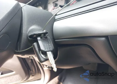 2003 Mercury Marauder из США, поврежденный, VIN 2MEHM75V03X704188